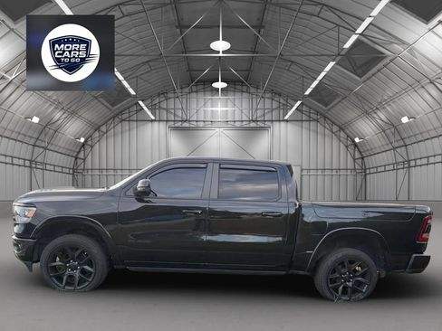 Used 2022 RAM 1500 Laramie AWD/4WD image 3