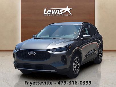 New 2025 Ford Escape SE