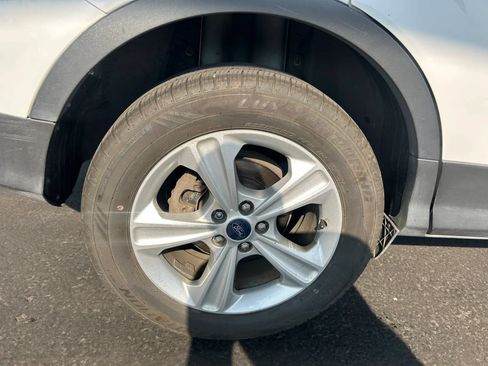 Used 2014 Ford Escape SE AWD/4WD image 5
