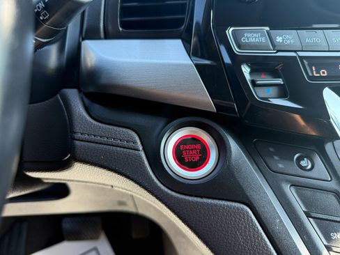 Used 2018 Honda Odyssey EX-L image 25