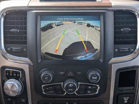 Used 2017 RAM 1500 Laramie w/ Convenience Group image 10