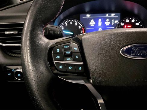 Certified 2023 Ford Explorer ST-Line image 17