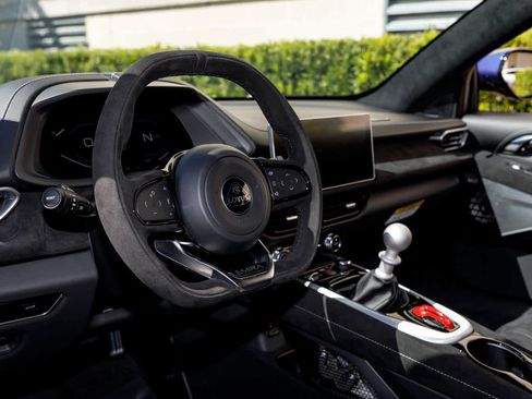 New 2025 Lotus Emira image 11