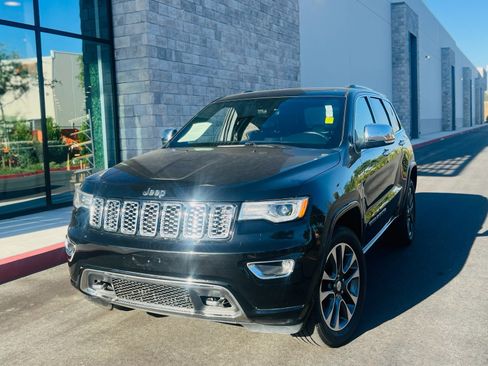 Used 2017 Jeep Grand Cherokee Overland AWD/4WD image 1