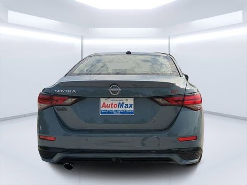 Used 2024 Nissan Sentra SR FWD image 4