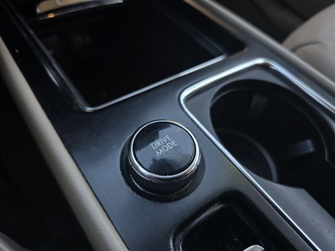 Used 2020 Lincoln Corsair Reserve w/ Elements Package AWD/4WD image 38