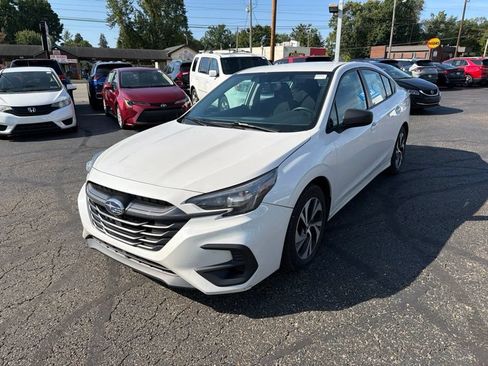 Used 2024 Subaru Legacy AWD/4WD image 3