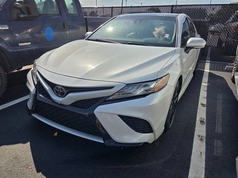 Used 2019 Toyota Camry XSE w/ Driver Assist Package FWD image 6