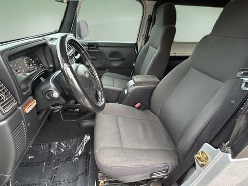 Used 2006 Jeep Wrangler Unlimited AWD/4WD image 18