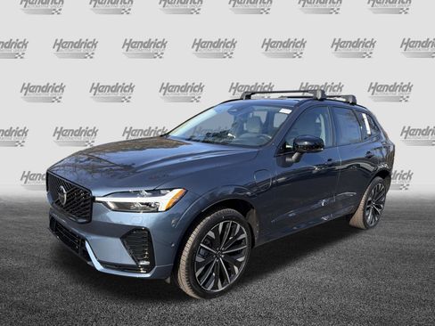 New 2026 Volvo XC60 T8 Ultra w/ Protection Package Premier AWD/4WD image 5