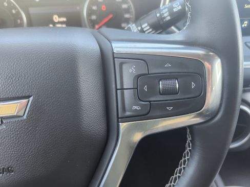 Used 2023 Chevrolet Blazer LT image 13