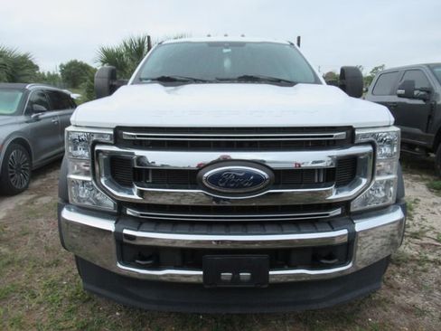 Used 2021 Ford F550 4x4 Crew Cab Super Duty image 2