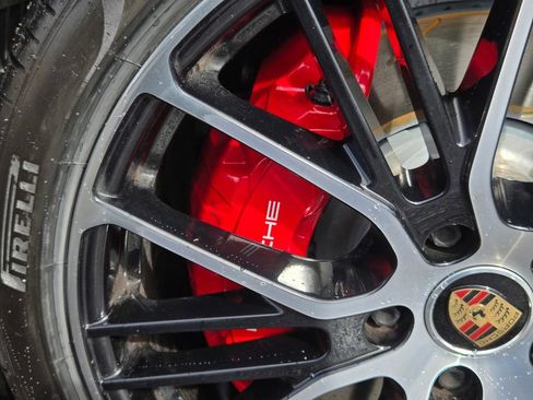 Used 2021 Porsche Panamera 4S image 10