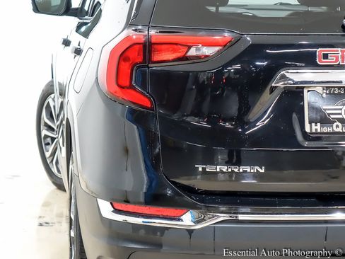 Used 2020 GMC Terrain SLT image 8