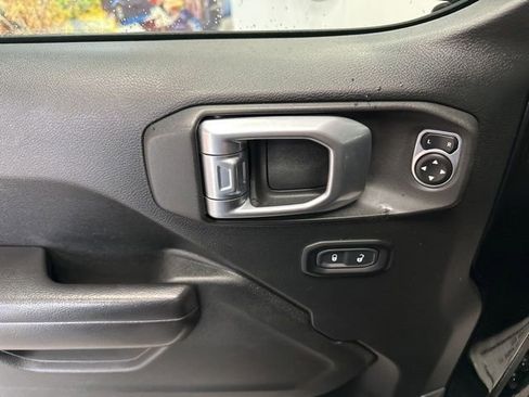 Used 2020 Jeep Wrangler Unlimited Sport S image 22