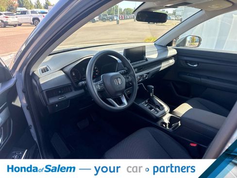 Used 2024 Honda CR-V LX image 2