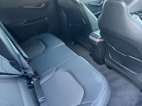 Used 2025 Kia EV6 Light image 19