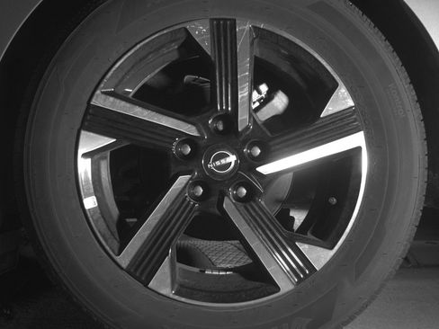 Used 2025 Nissan Sentra SV image 14