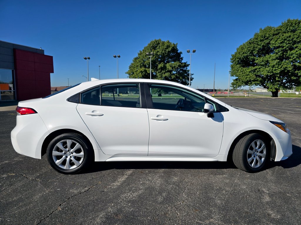 Certified 2026 Toyota Corolla LE FWD image 14
