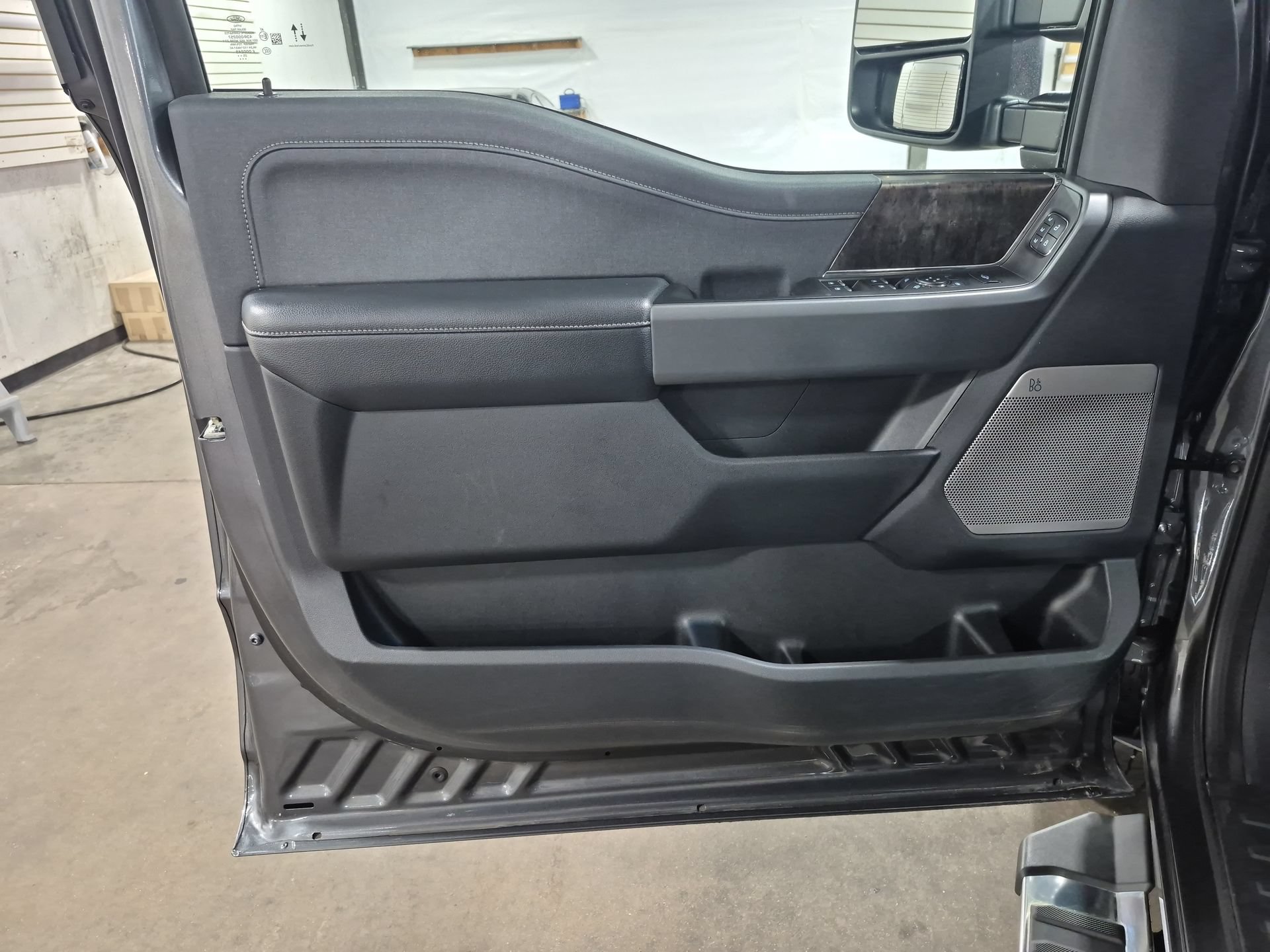 Used 2026 Ford F250 Lariat AWD/4WD image 22