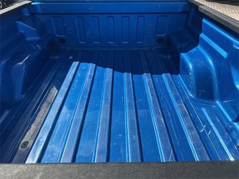 Used 2023 Jeep Gladiator Overland image 12