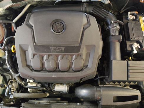 Used 2020 Volkswagen Passat 2.0T S image 30