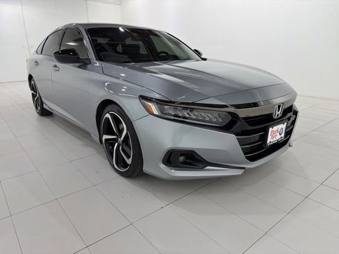 Used 2022 Honda Accord Sport image 7