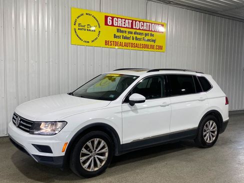 Used 2018 Volkswagen Tiguan SEL AWD/4WD image 1