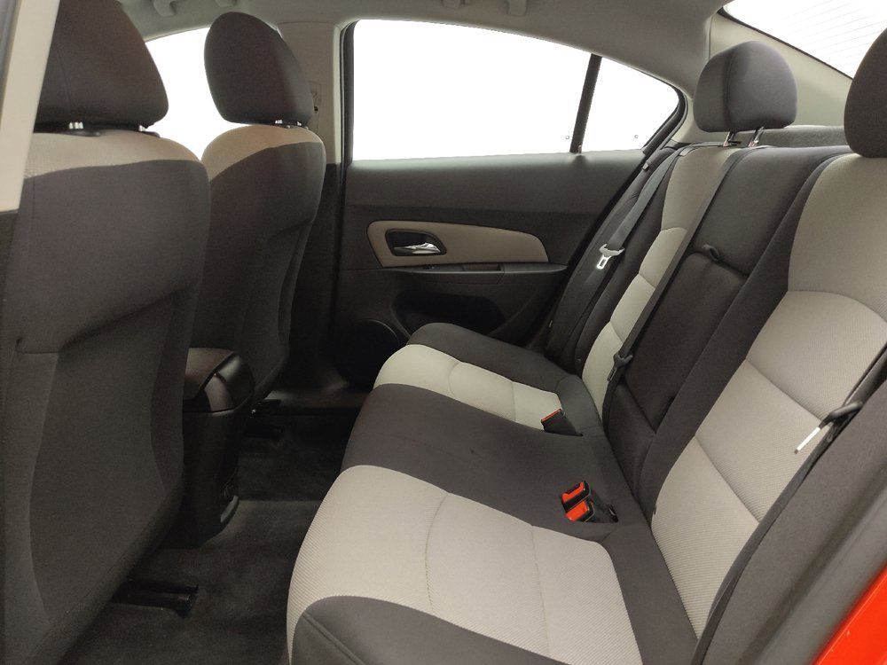 Used 2014 Chevrolet Cruze LS FWD image 18