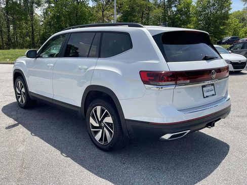 New 2026 Volkswagen Atlas SE FWD image 4