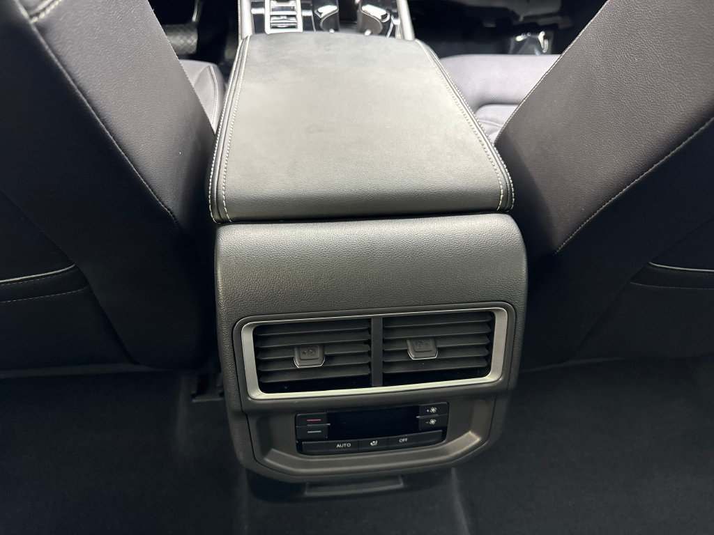 Used 2024 Volkswagen Atlas SE w/ Panoramic Sunroof Package FWD image 72