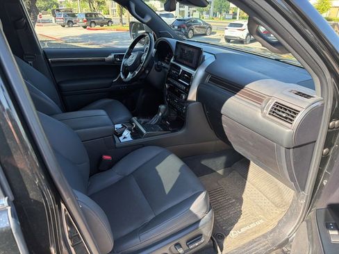 Used 2023 Lexus GX 460 Premium w/ Premium Plus Package AWD/4WD image 5