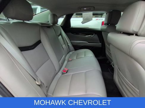 Used 2014 Cadillac XTS Luxury FWD image 27