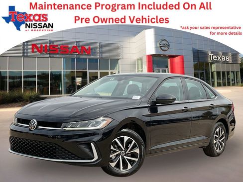 Used 2025 Volkswagen Jetta S image 1