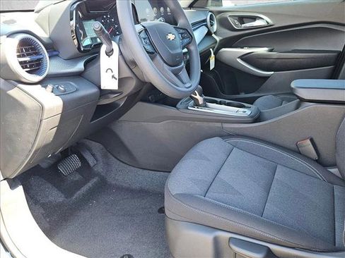 New 2026 Chevrolet Trax LS w/ LS Convenience Package image 14
