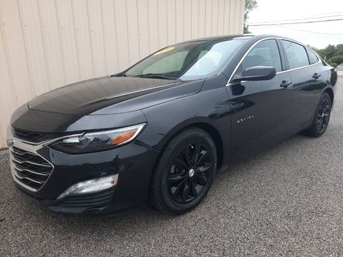 Used 2021 Chevrolet Malibu LT image 16