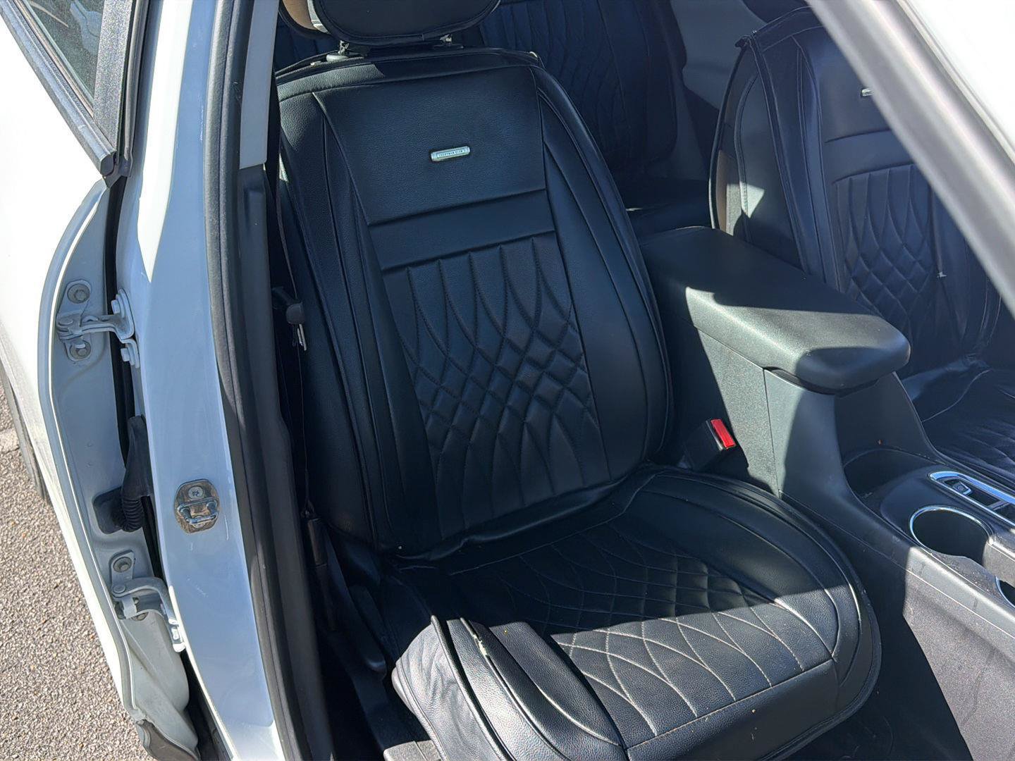 Used 2020 Chevrolet Equinox LS FWD image 15