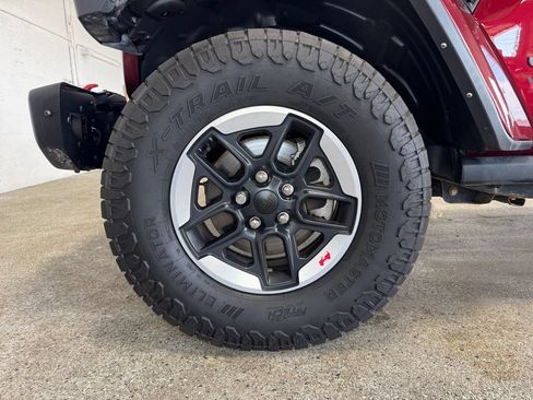 Used 2021 Jeep Wrangler Unlimited Rubicon w/ Uconnect 4C Nav & Sound Group AWD/4WD image 26