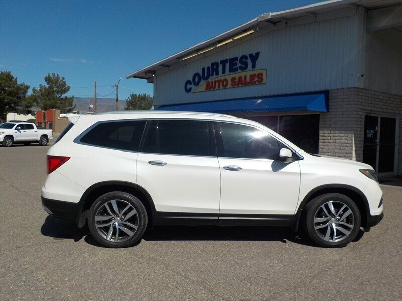 Used 2016 Honda Pilot Elite image 11