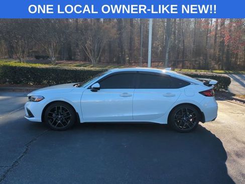 Used 2024 Honda Civic Sport Touring image 2