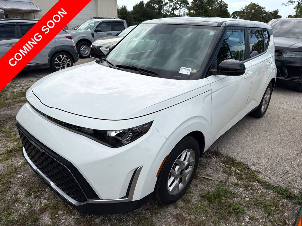 Certified 2024 Kia Soul S FWD image 1