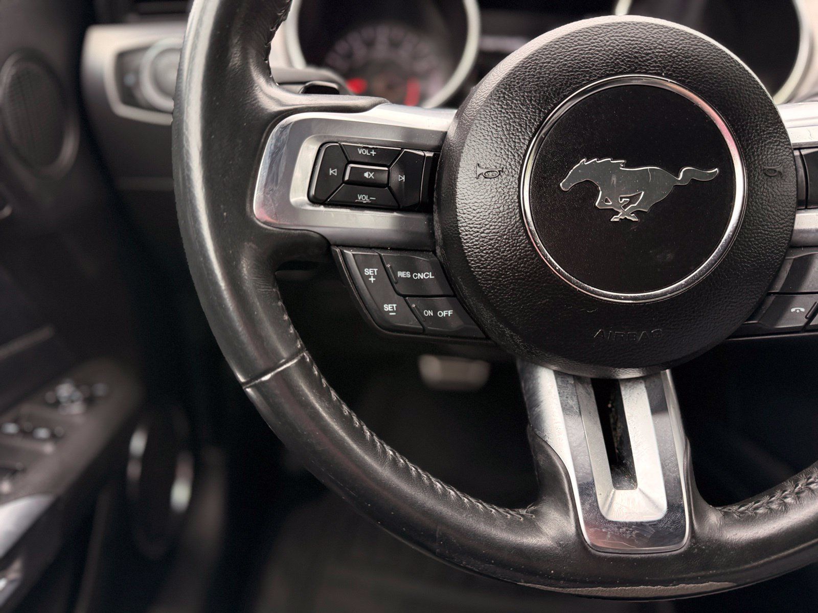 Used 2021 Ford Mustang Premium RWD image 26