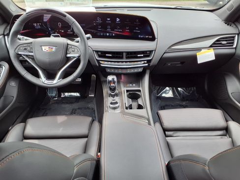 New 2026 Cadillac CT5 V w/ Technology Package AWD/4WD image 10