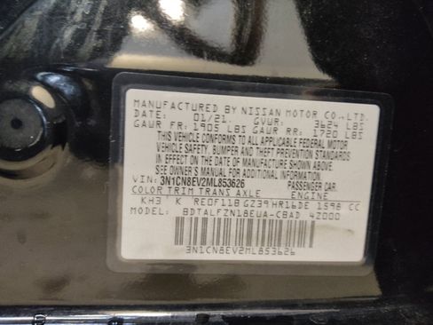 Used 2021 Nissan Versa SV FWD image 33