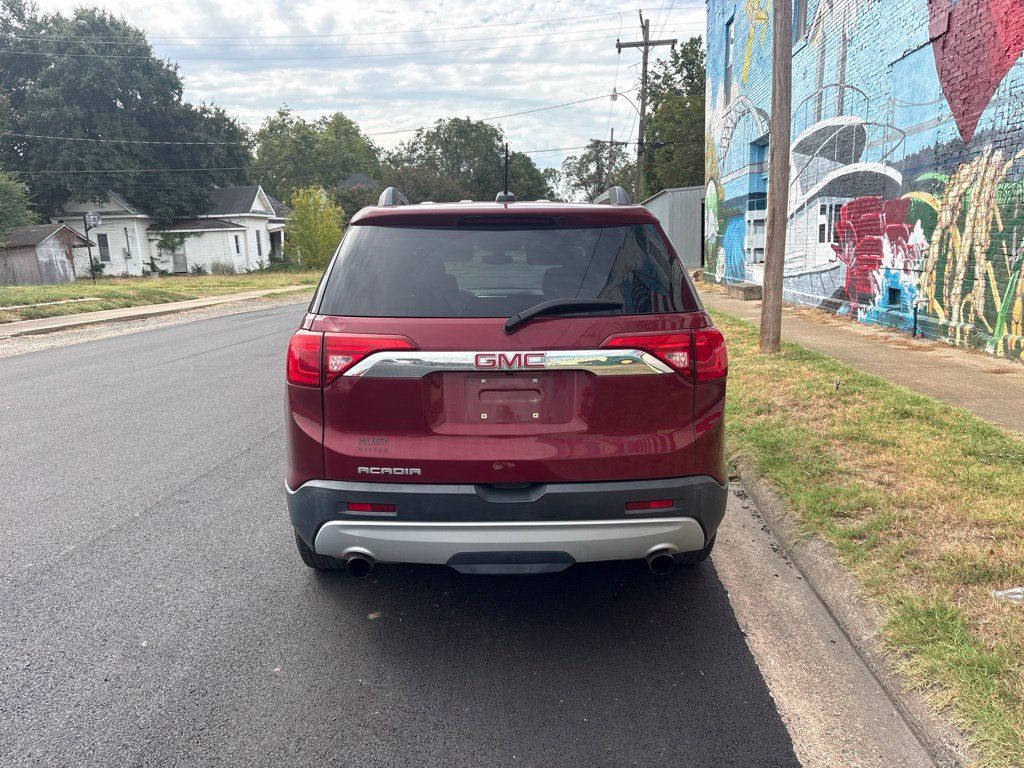 Used 2017 GMC Acadia SLE FWD image 4