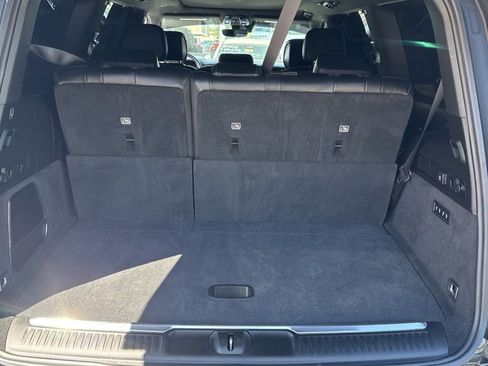 Used 2022 Jeep Grand Wagoneer Series I w/ Flexible Seating Group AWD/4WD image 8