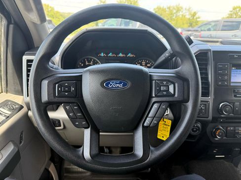 Used 2018 Ford F150 XLT w/ Trailer Tow Package image 18