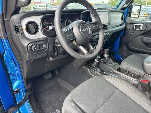 New 2026 Jeep Wrangler Unlimited Sport AWD/4WD image 22