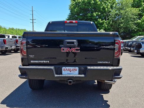 Used 2017 GMC Sierra 1500 Denali w/ Denali Ultimate Package AWD/4WD image 5