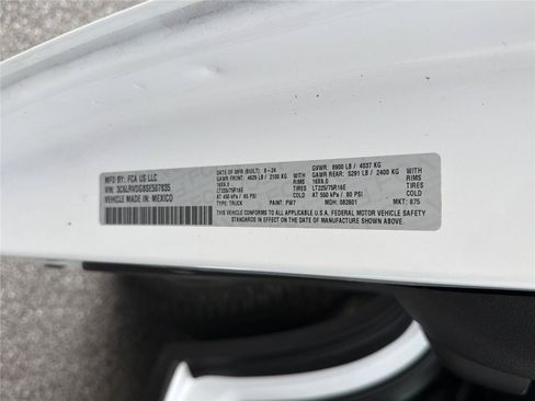 Used 2025 RAM ProMaster 2500 w/ Convenience Group FWD image 30
